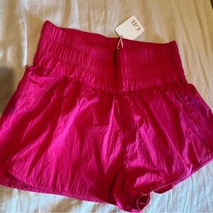 Cute, high waisted GB pink shorts.